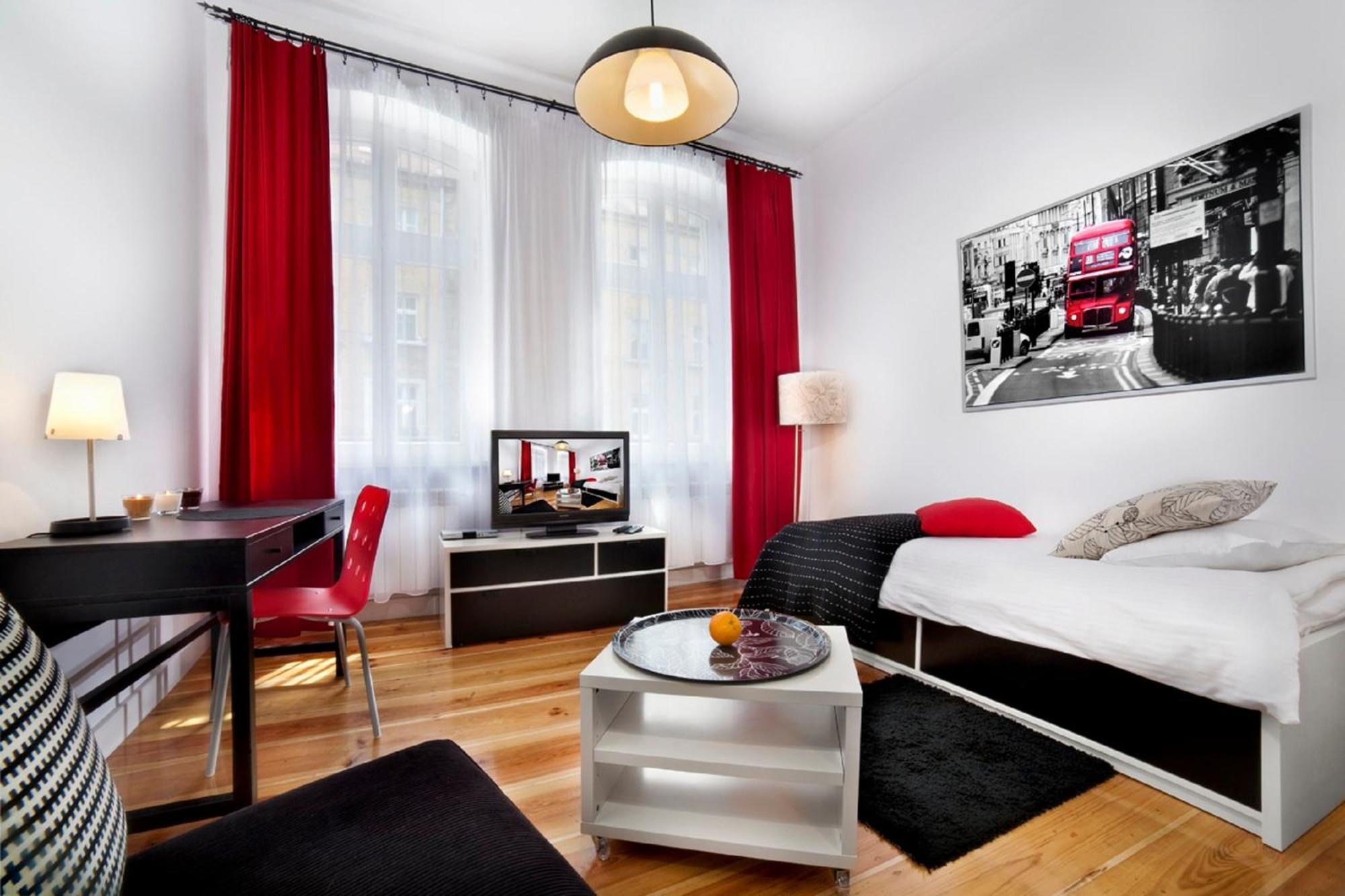 Apartamenty Pomaranczarnia Poznań Exteriör bild