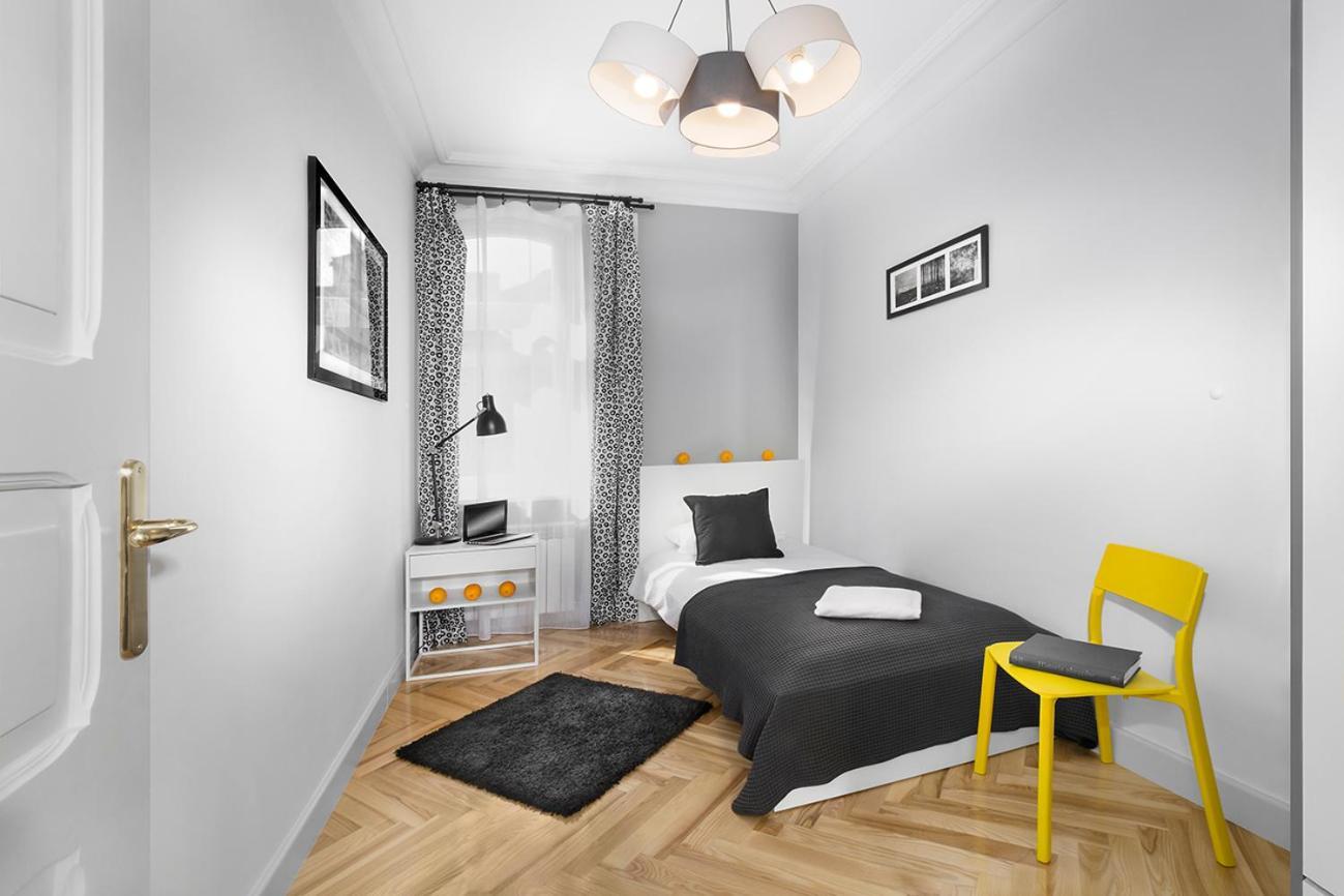 Apartamenty Pomaranczarnia Poznań Exteriör bild